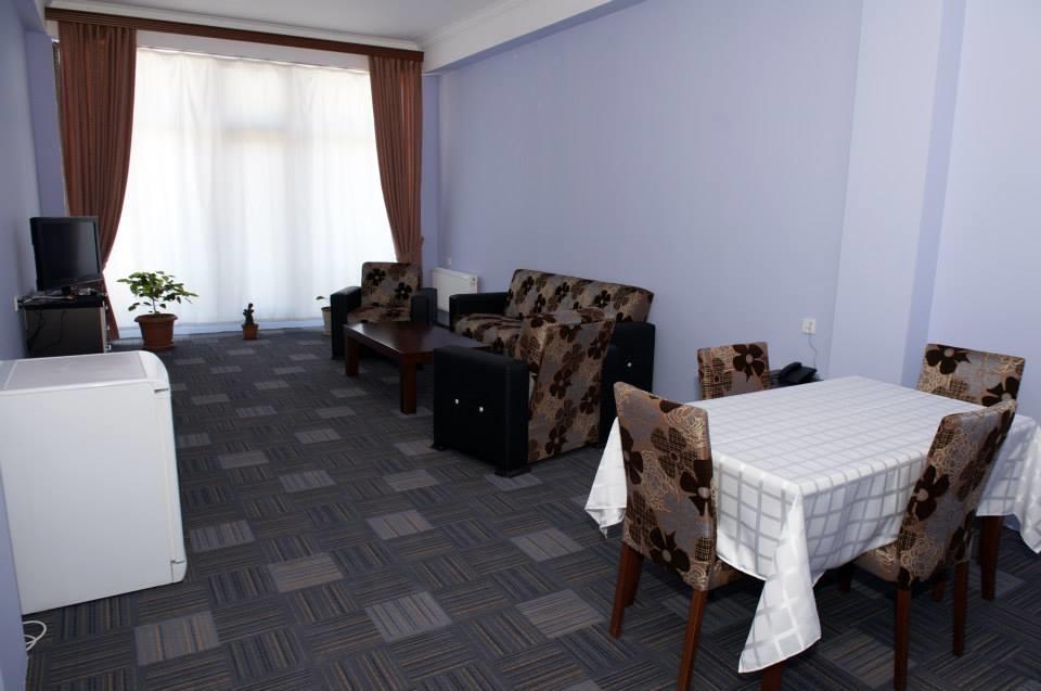 נברן Deniz Guest House מראה חיצוני תמונה
