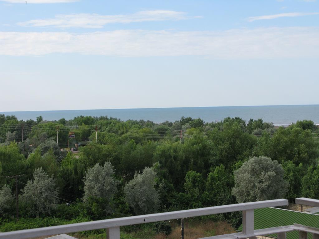 נברן Deniz Guest House מראה חיצוני תמונה