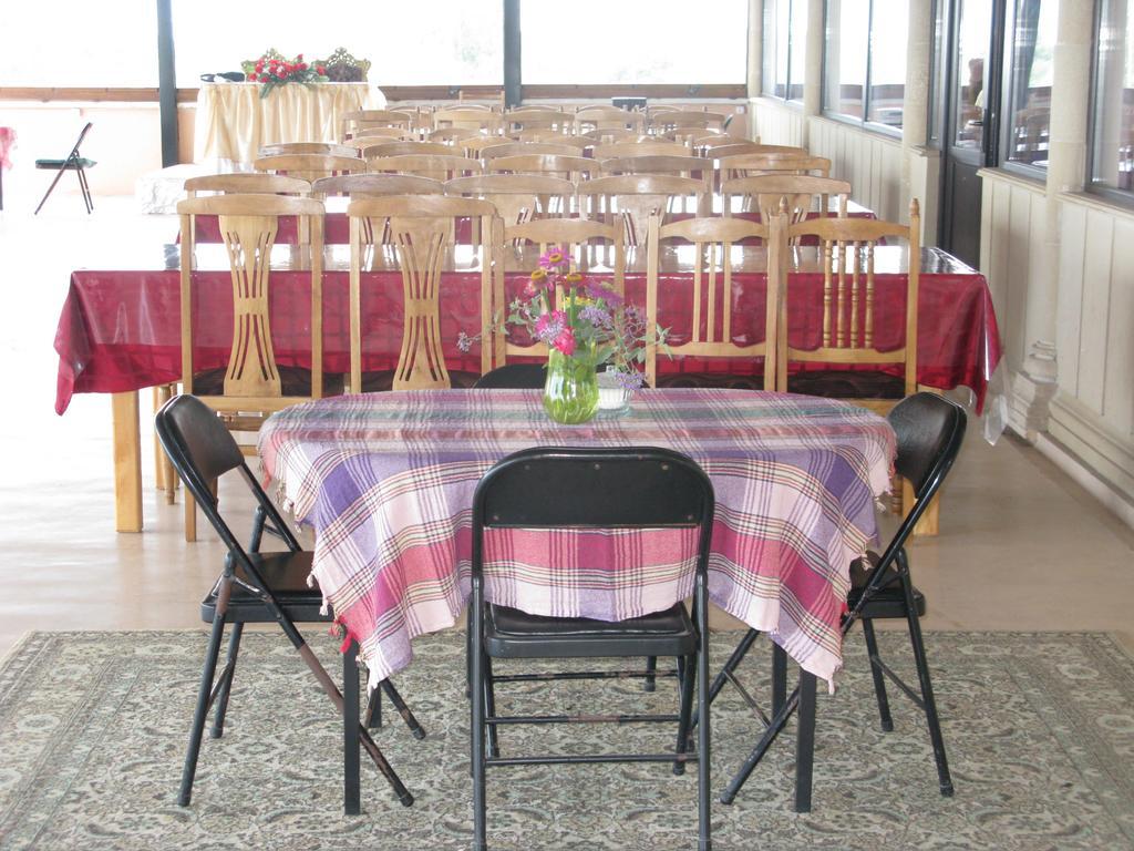 נברן Deniz Guest House מראה חיצוני תמונה