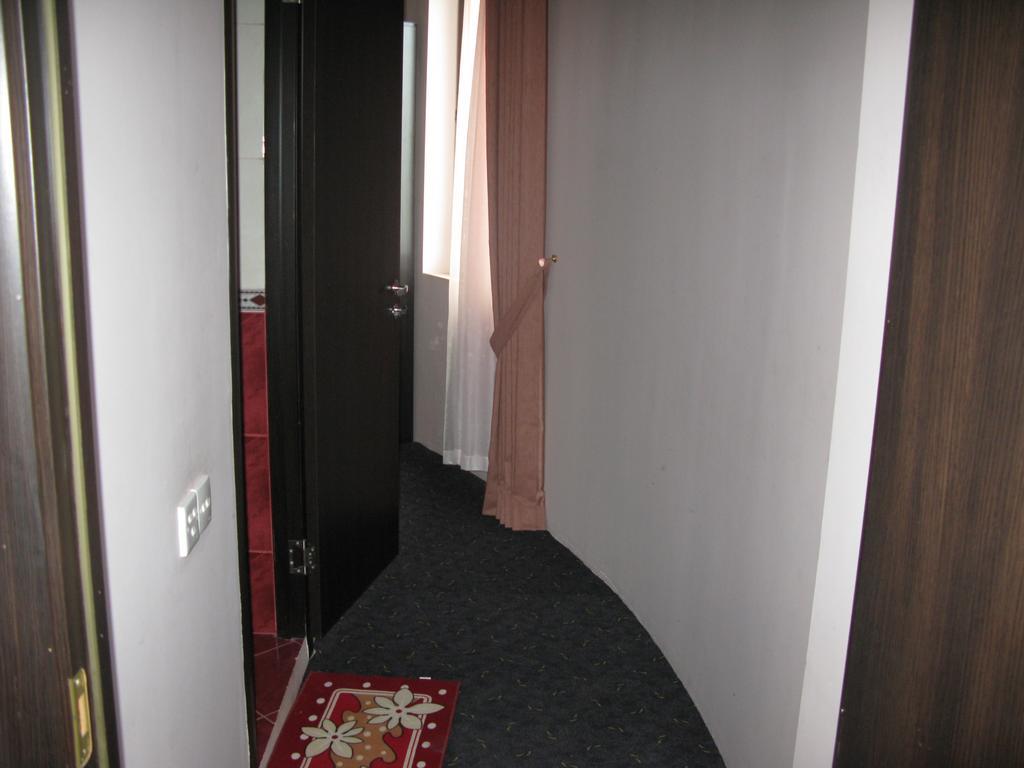 נברן Deniz Guest House מראה חיצוני תמונה