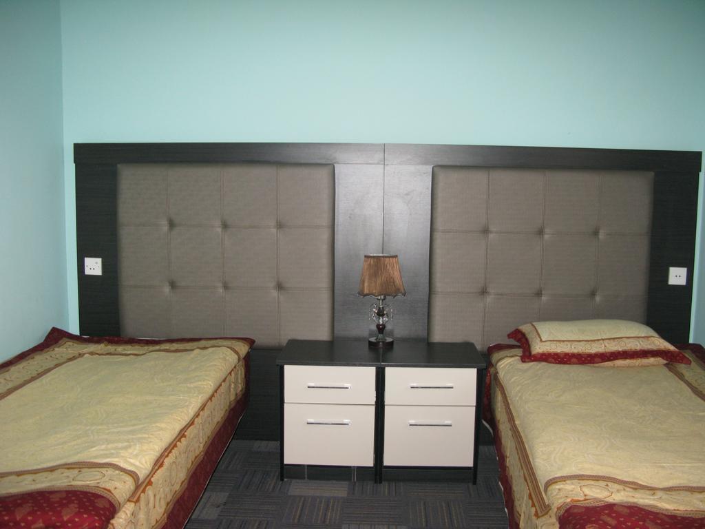 נברן Deniz Guest House מראה חיצוני תמונה